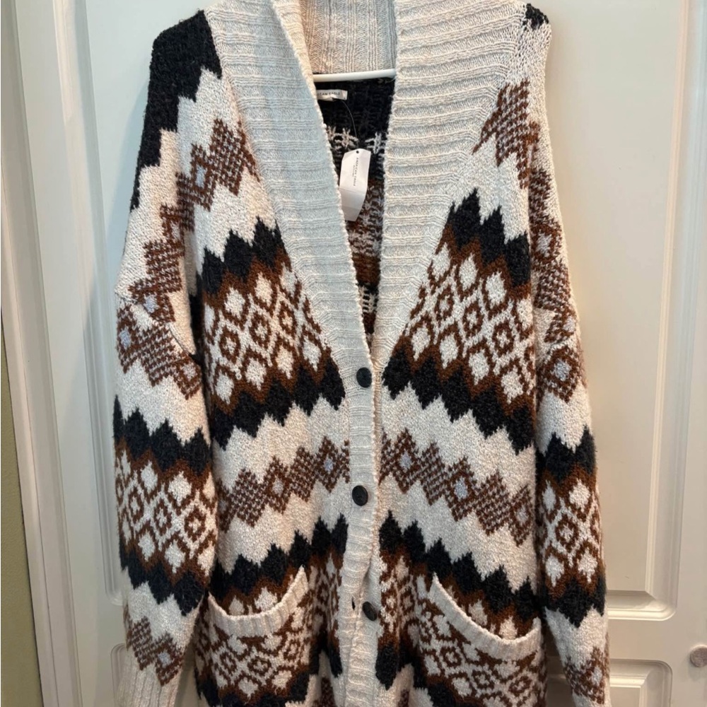 American Eagle Outfitters Cream and Brown Geometric Cardigan